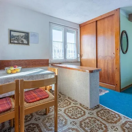 Ferienwohnung Fur 4 Personen Ca 50 Qm In Crikvenica, Kvarner Bucht Und Umgebung - B60805