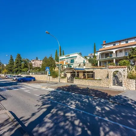Ferienwohnung Fur 4 Personen Ca 50 Qm In Crikvenica, Kvarner Bucht Und Umgebung - B60805 * Crikvenica